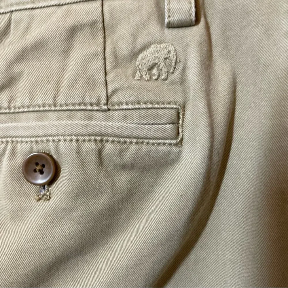 Banana Republic Khaki Shorts Mens Flat Front Tan 31